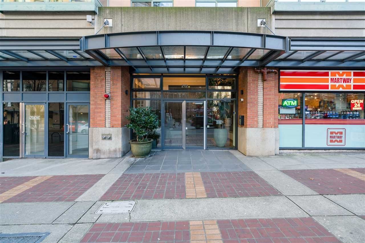 212 Davie St, #607