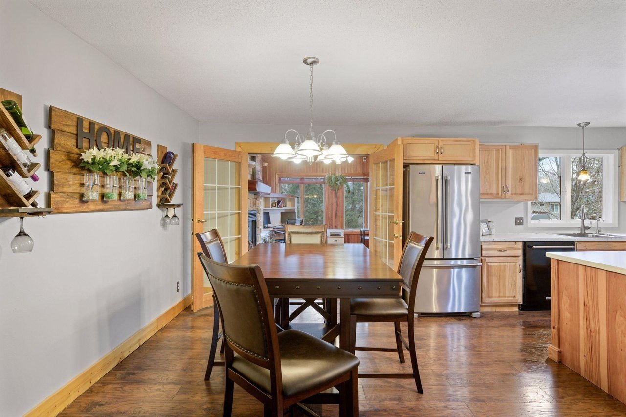1713 Deerwood Dr