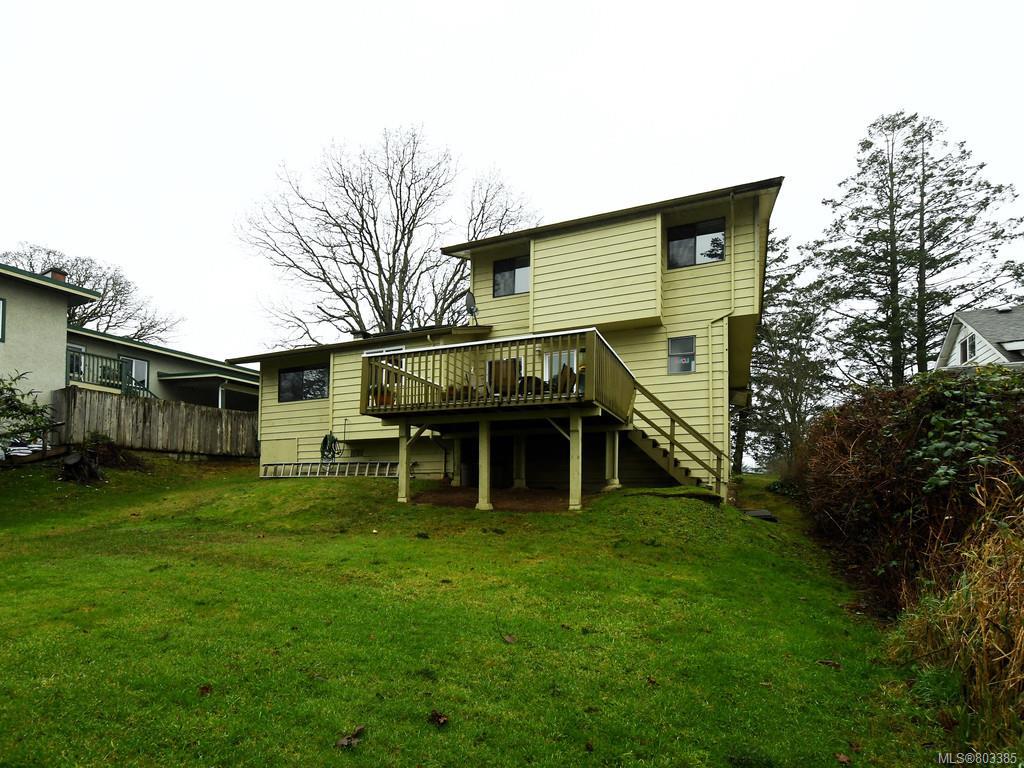 4075 Grange Rd, Saanich