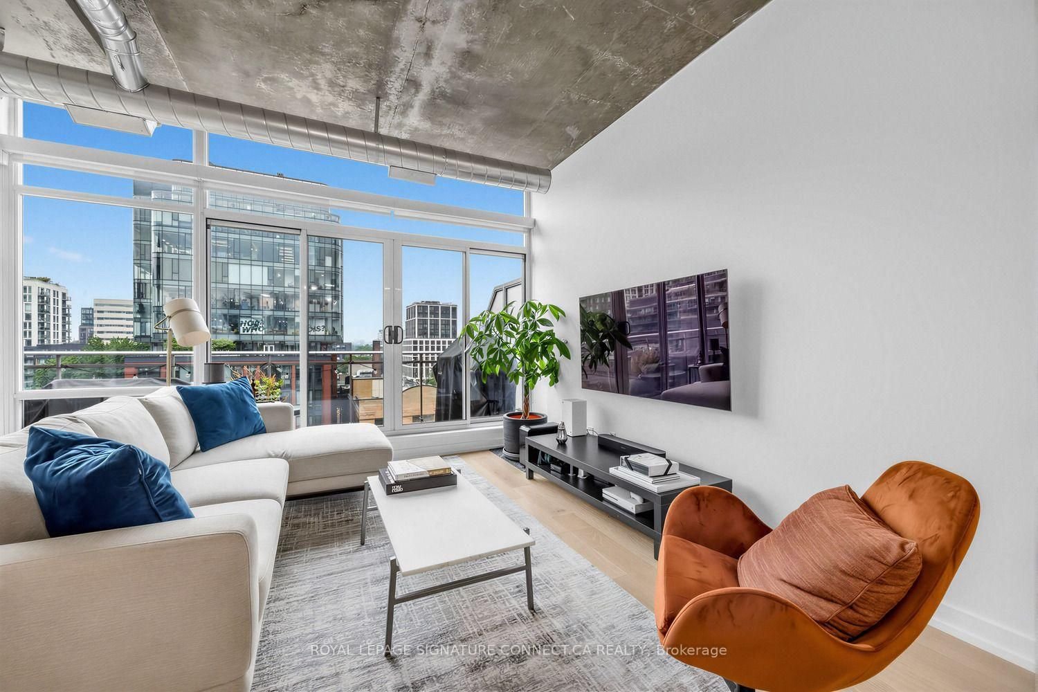 PENTHOUSE AT 66 PORTLAND ST 