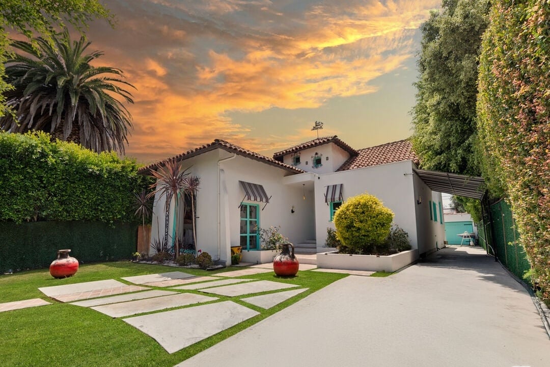 N Crescent Heights Blvd, 90048