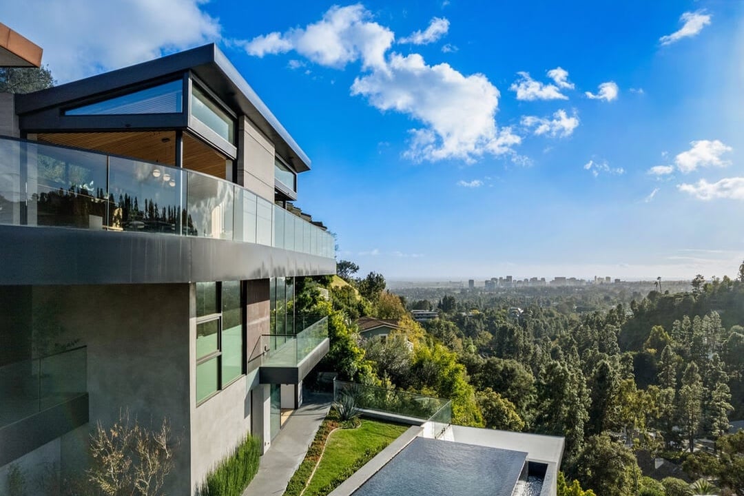 Estate Velvet