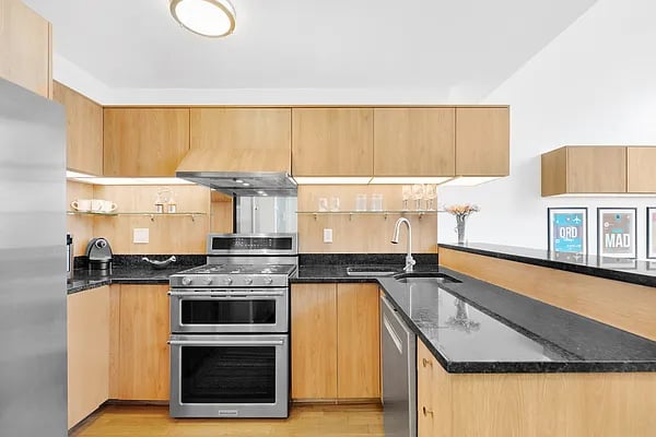 395 South 2nd Street #6