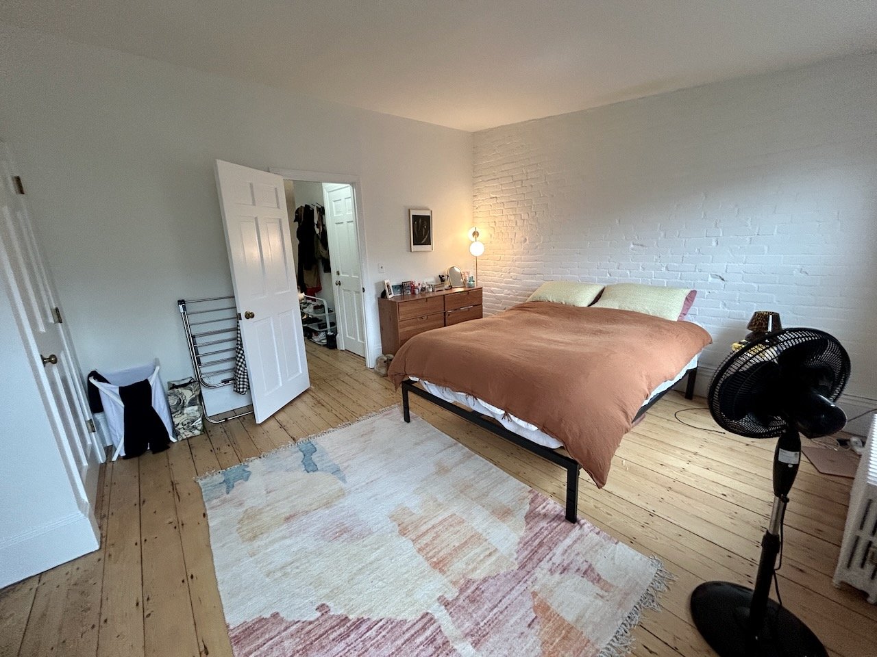 Available AUGUST - Appleton Street 1 bed 1 bath - Just Painted and Floors done - Heat and Hot water included - Pets are ok! 