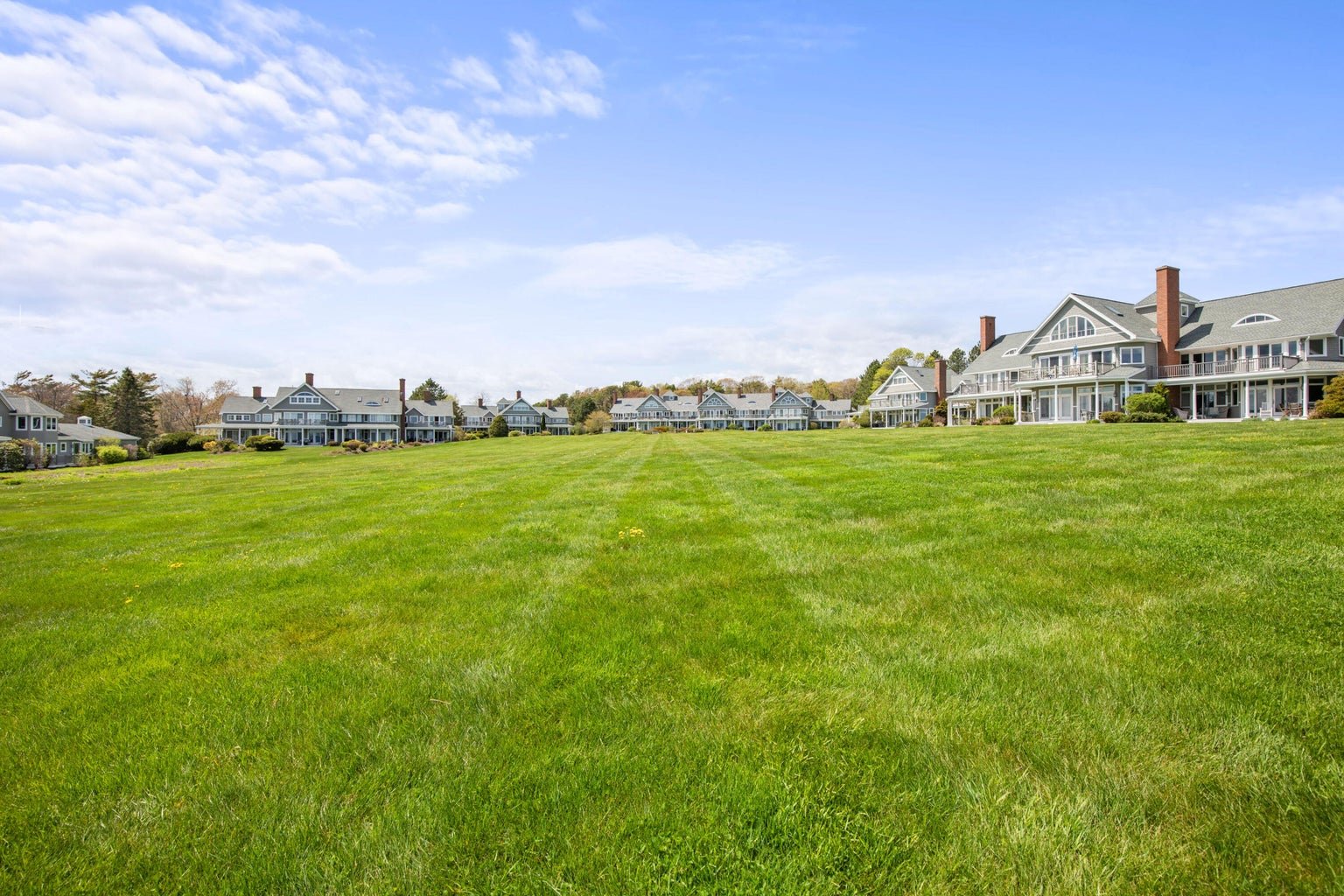 17 Atlantic Drive, Unit #: 17B