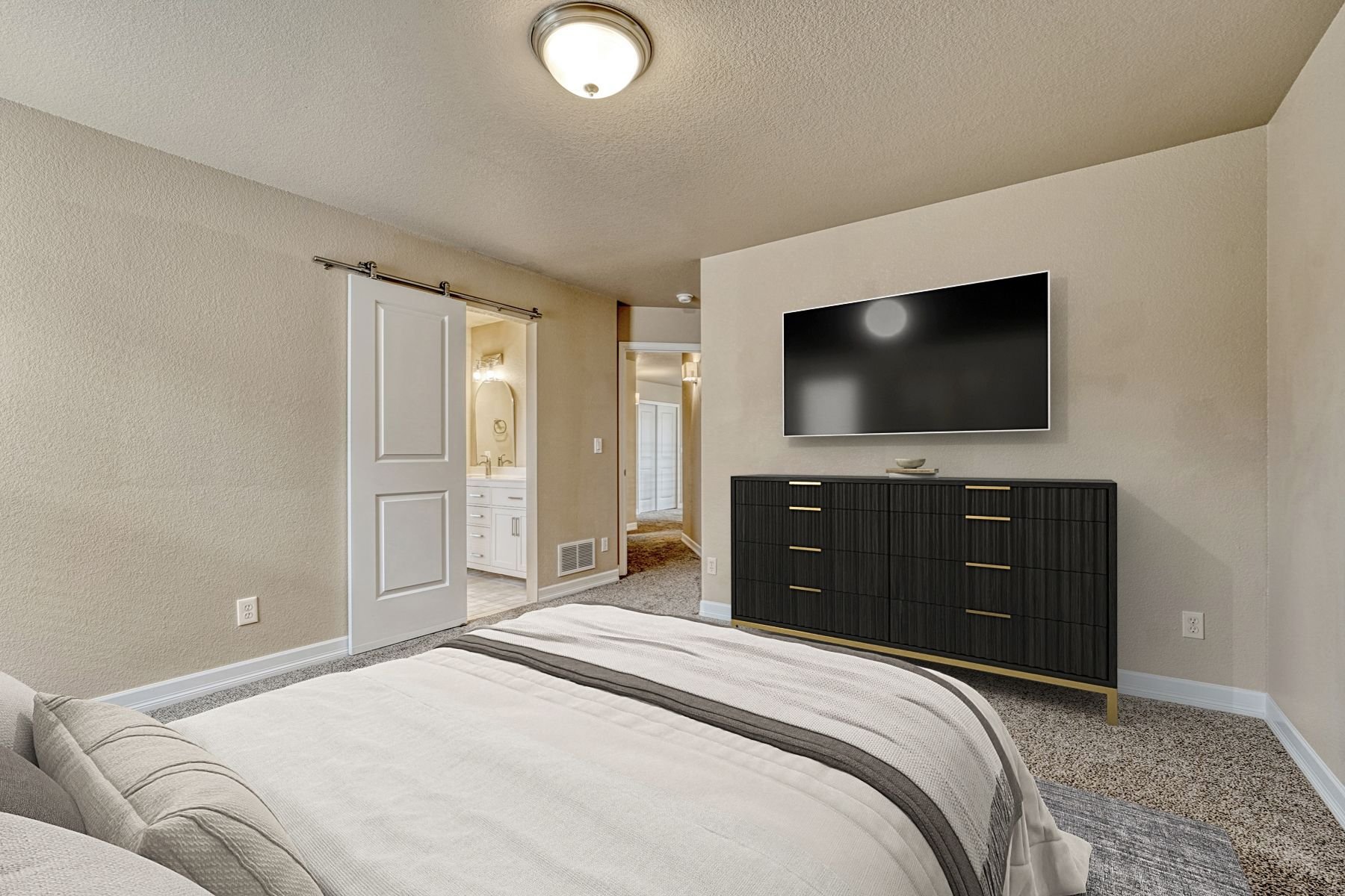 12589 Highland Oaks Place
