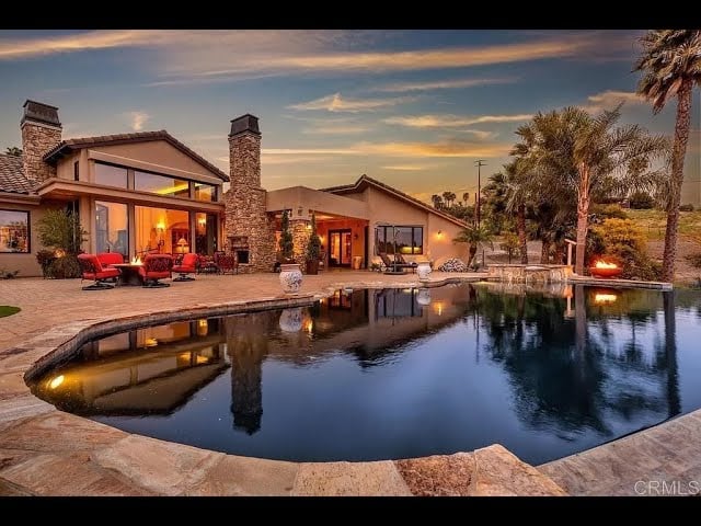 Property Spotlight - 3641 Canonita Drive