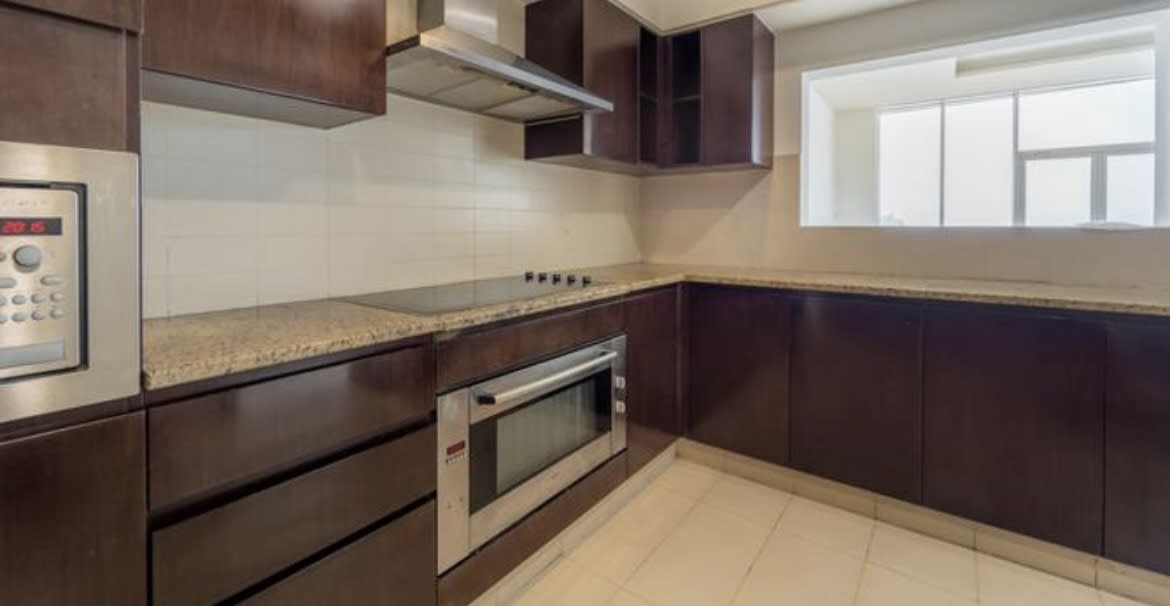 Tiara residence