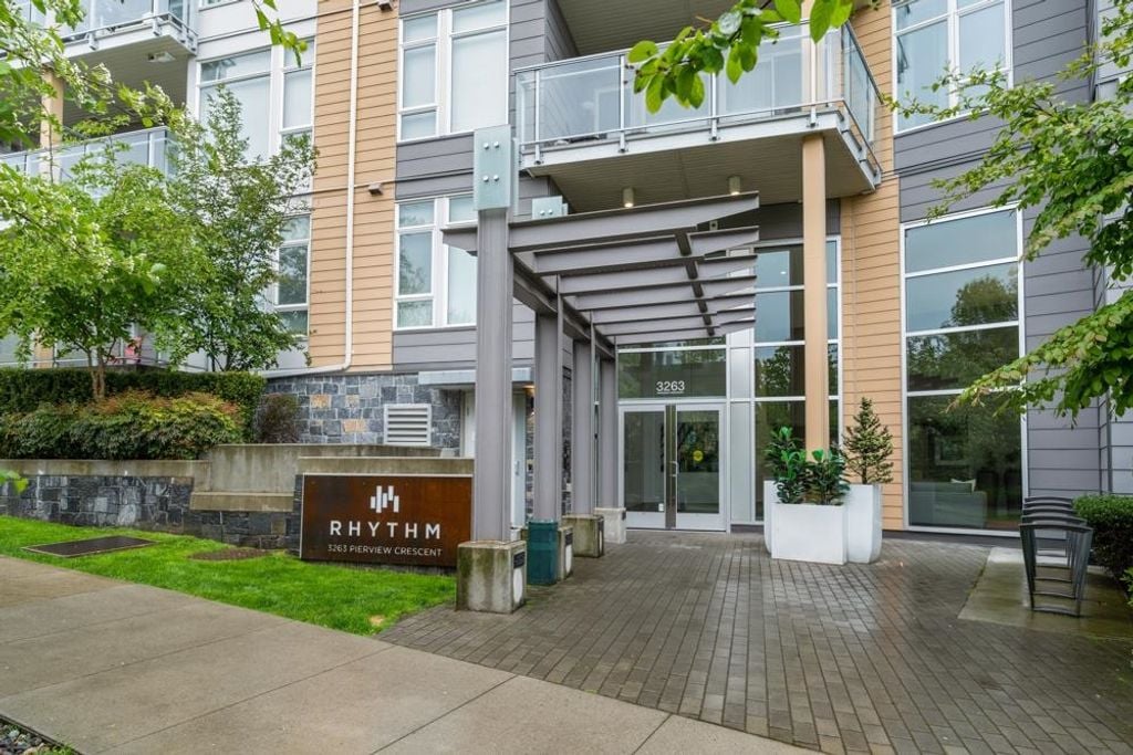 3263 Pierview Cres, #203