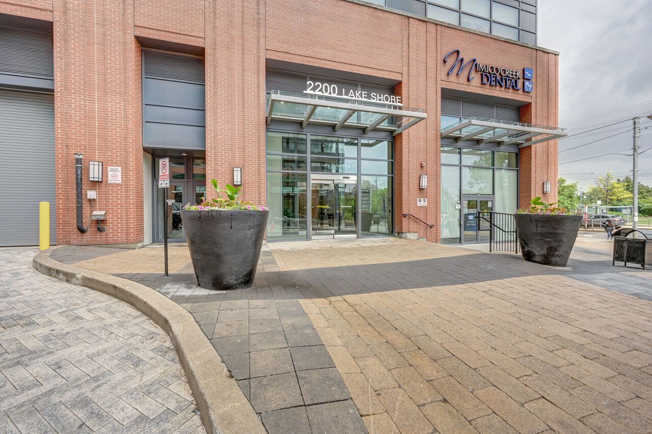 2200 Lake Shore Boulevard Unit: 903