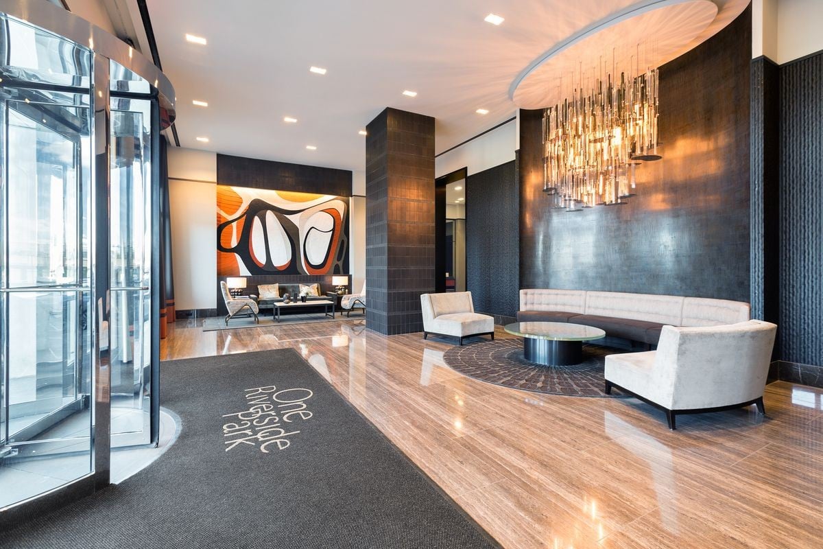 50 Riverside Boulevard, #11L