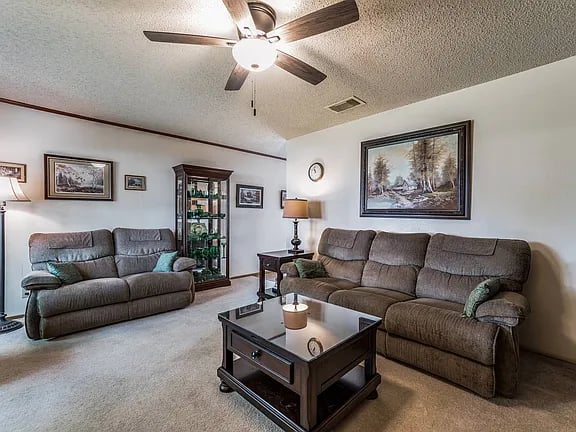 8362 Longhorn Ridge Dr