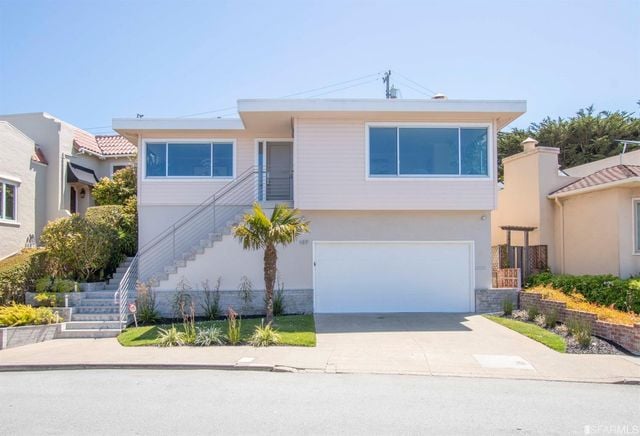 Monterey Heights