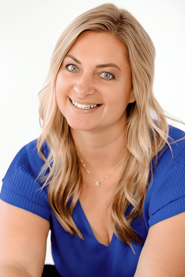 Jes Grieser Lake Geneva, WI Real Estate Agent Headshot