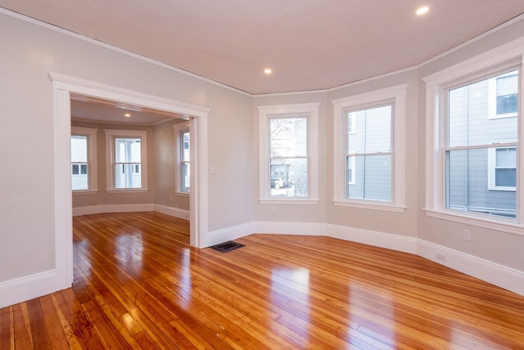 32 Briggs Street #2