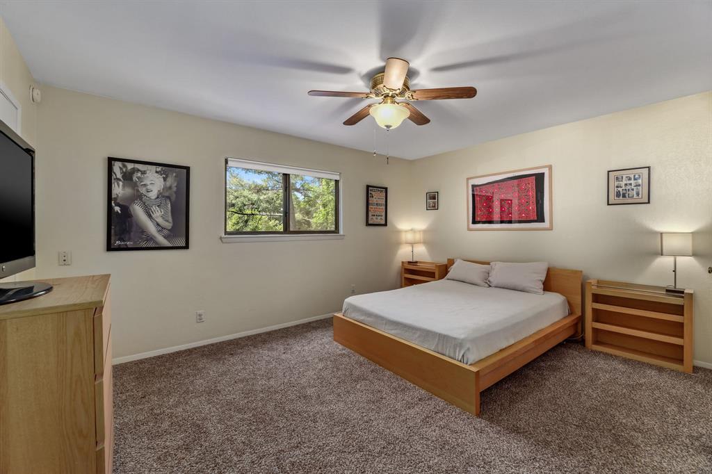 1214 Bois D Arc Court