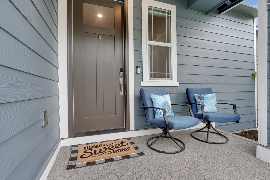 KB Home Resale in Falling Water