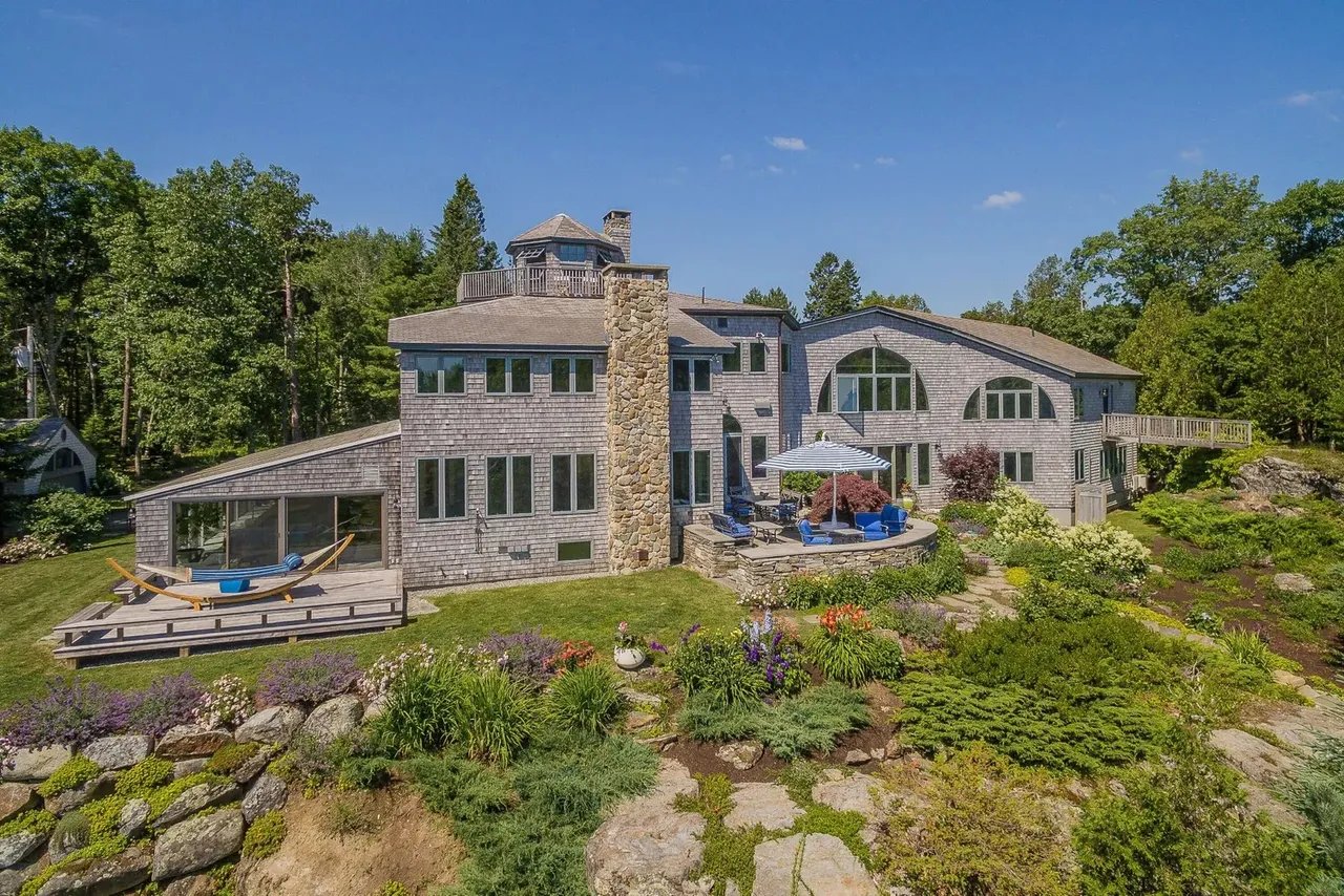 Newly Priced: 158 Chestnut Street, Camden, ME 04843 – $3,900,000