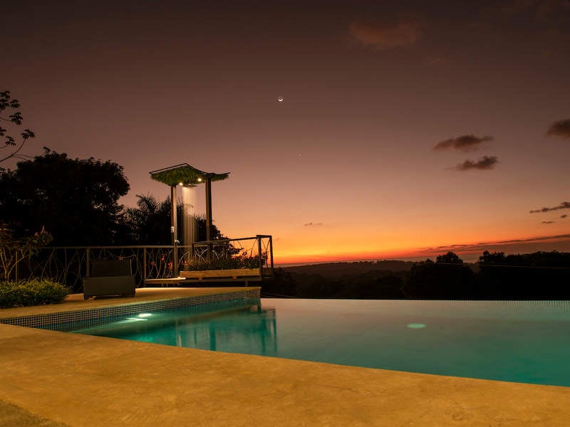 Casa MK, a stunning 5-bedroom Ocean View Home
