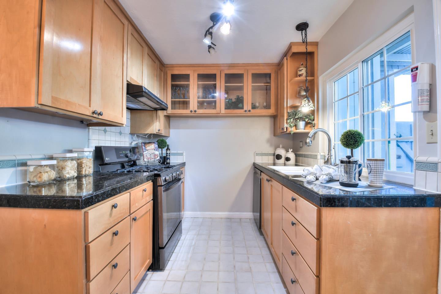 120 Oak Rim Way., #1
