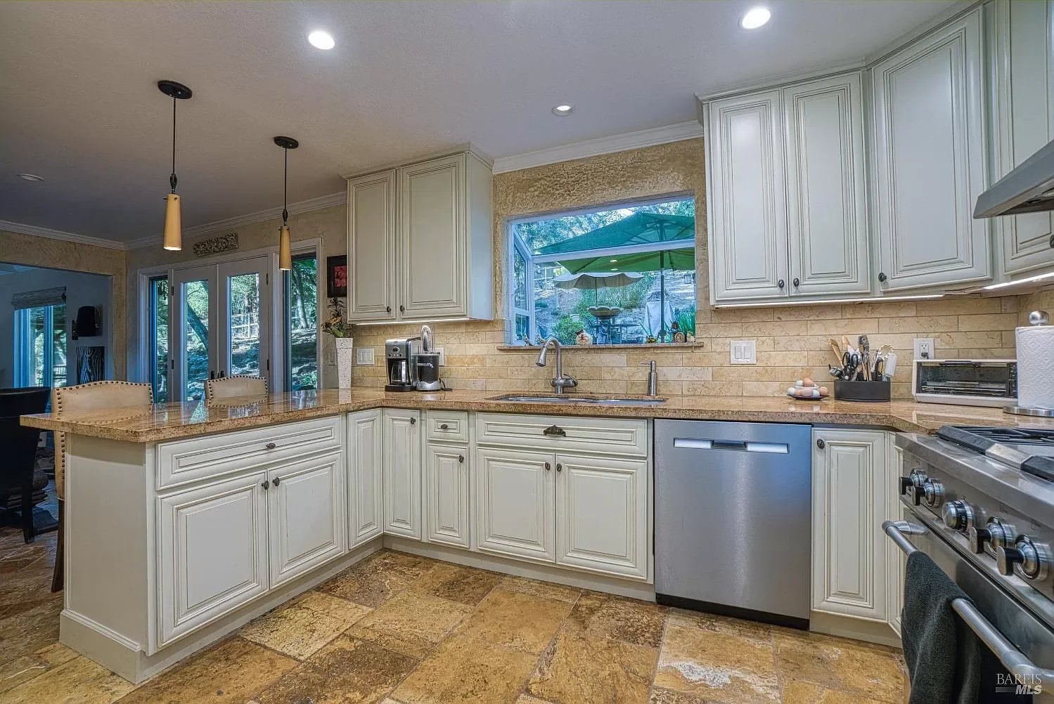 5265 Joaquin Dr