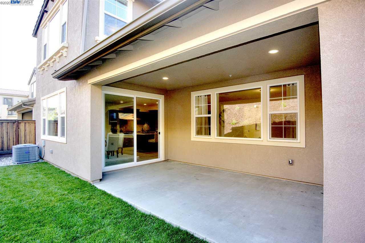 28820 Vista Grande Dr