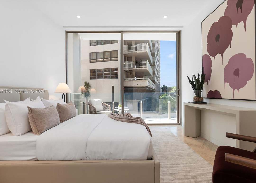 5 Grove Isle Dr Unit S201