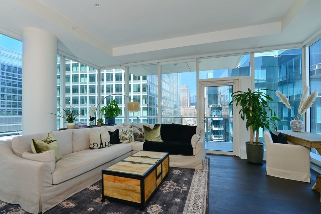 50 Liberty Drive, Unit 12J