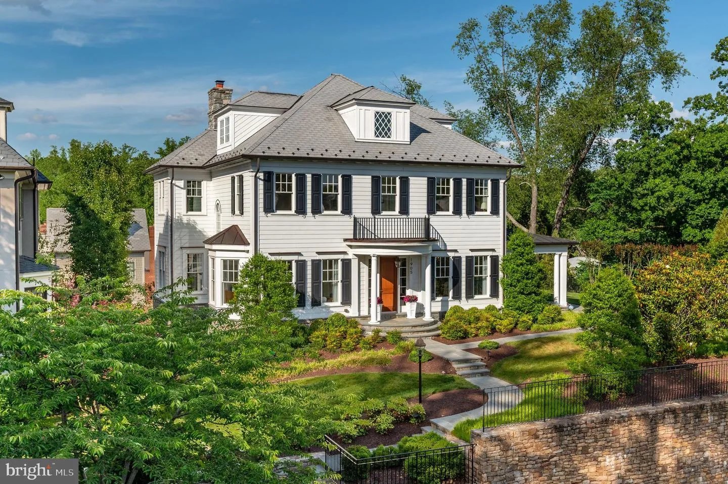 1905 Foxview Cir NW - Washington DC