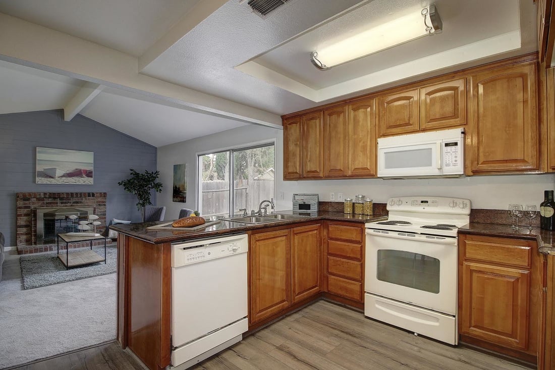 Just Sold in Rosemont!