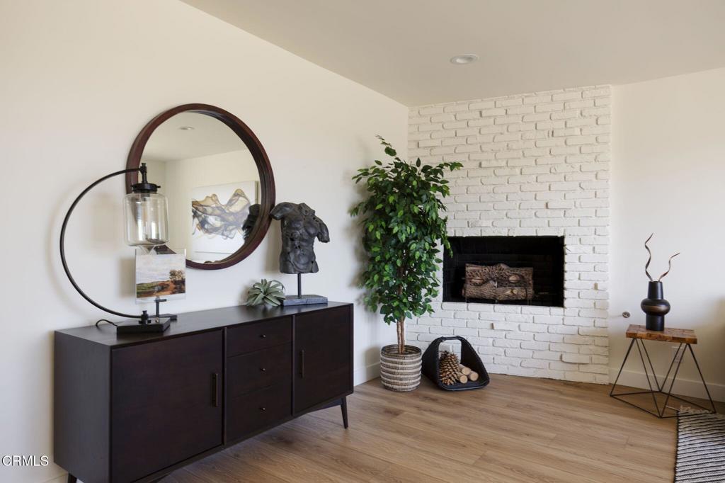 9465 E Camino Real Ave