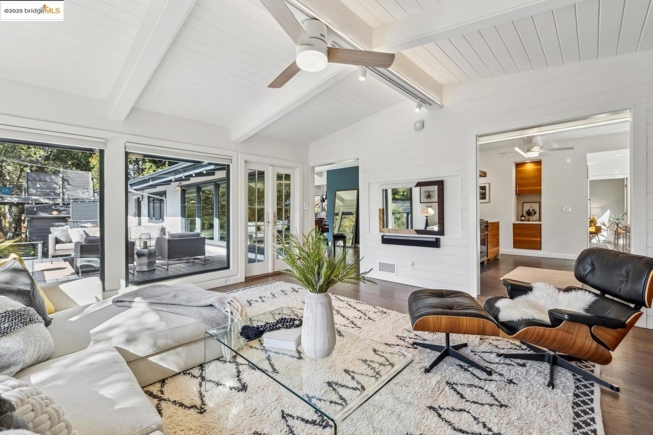 5501 La Salle Ave