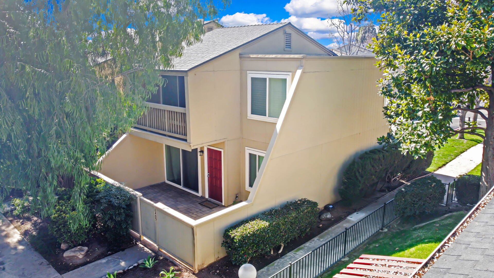 1453 Cypress Street