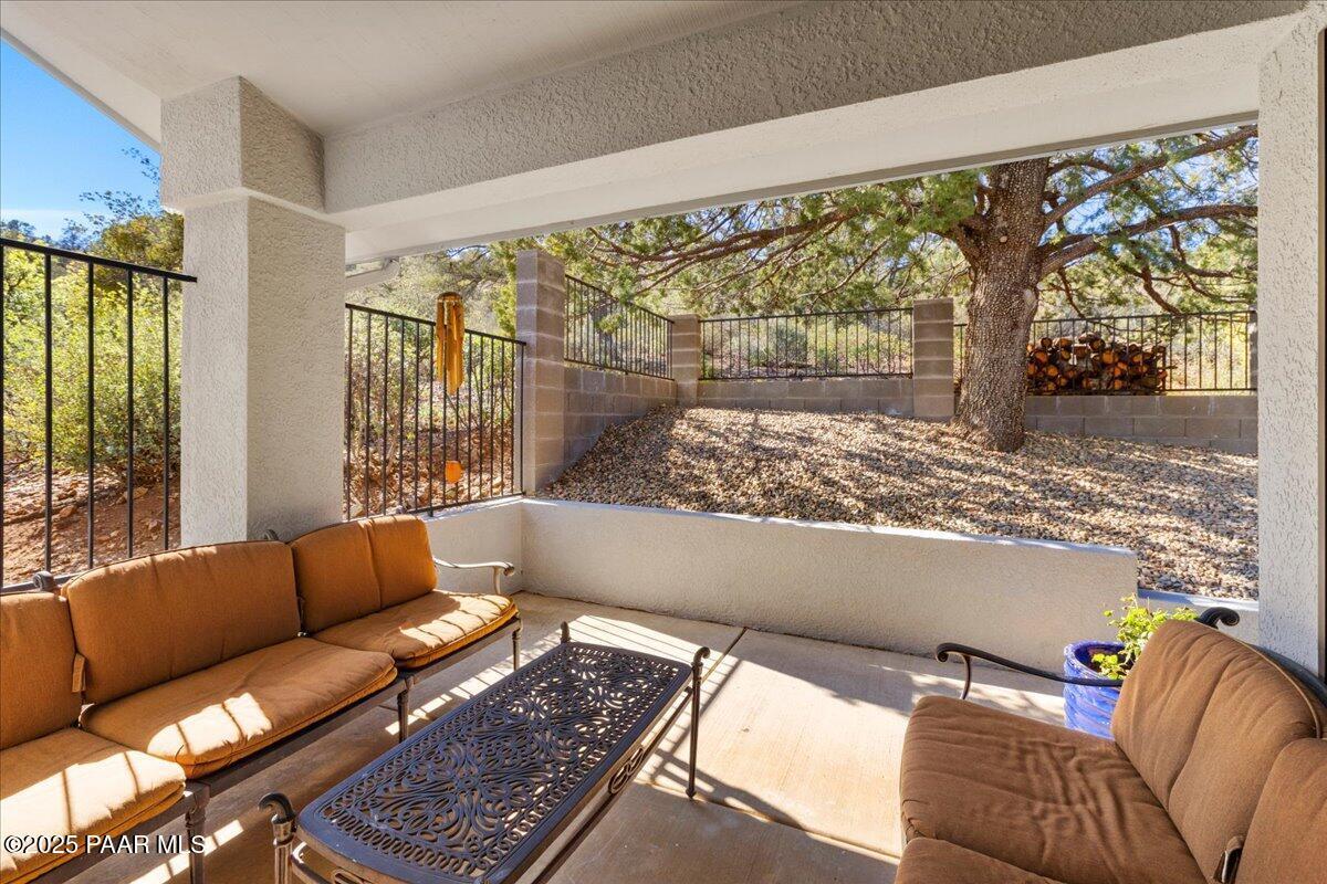 3238 Rainbow Ridge Dr