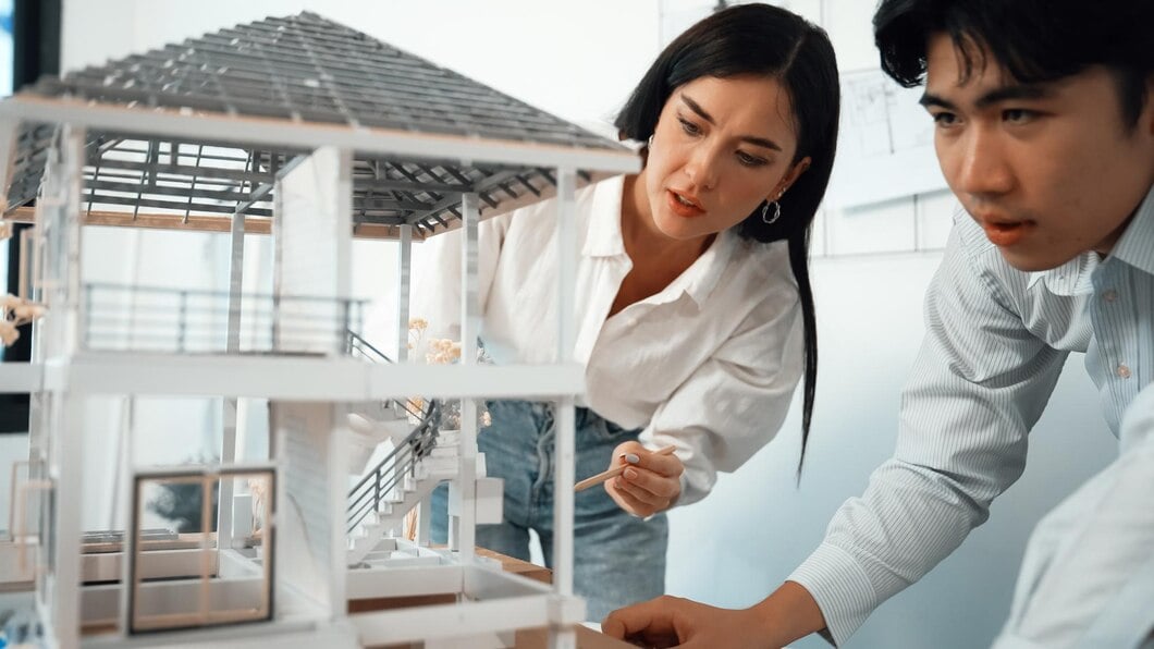 Pre-Sale vs. Custom Builds: Which Luxury Home is Right for You?