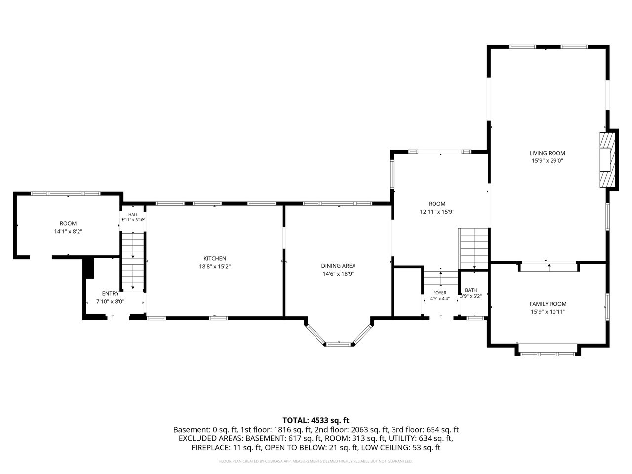 Floor plan showing the layout of the home, including its kitchen, dining area, living room, and family room.