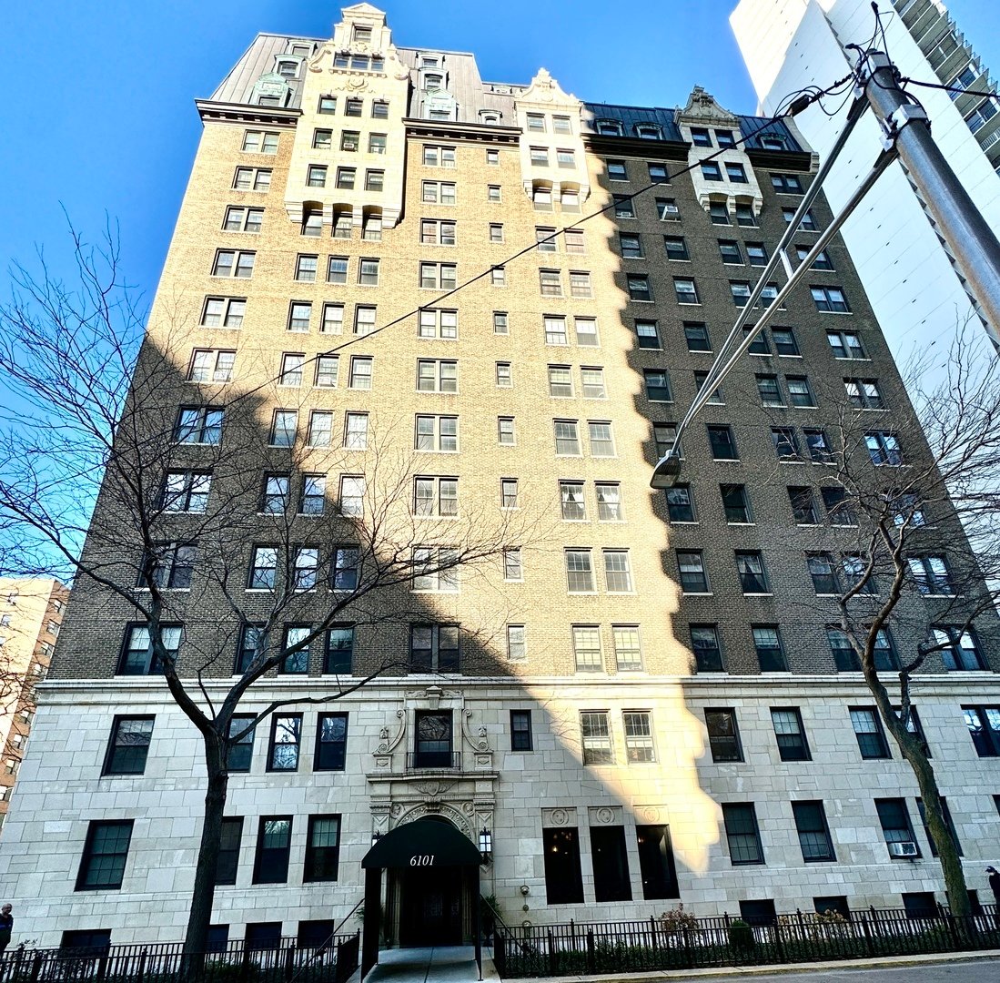 6101 N SHERIDAN RD 12-A