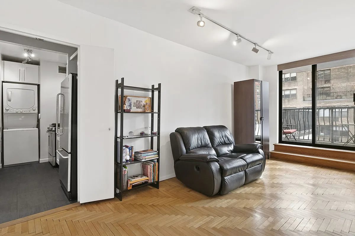 343 East 74th Street 9K