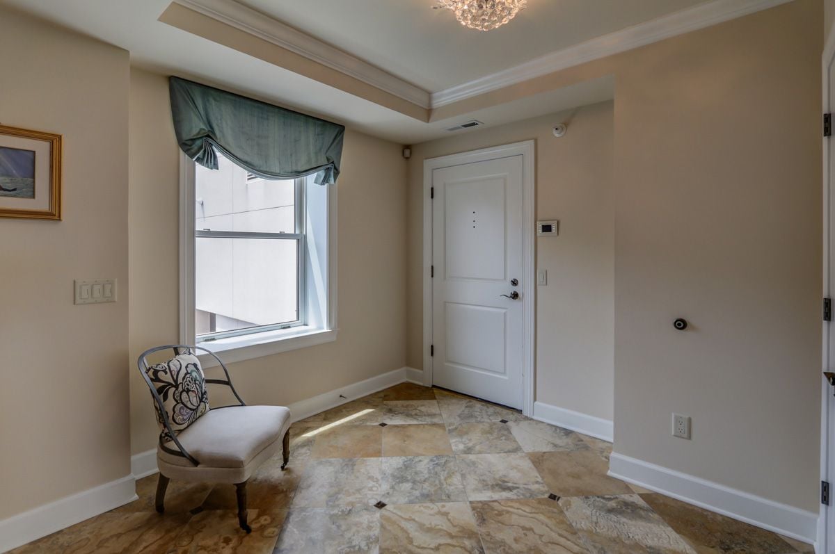 Exclusive Offering: Loraine Penthouse #1007