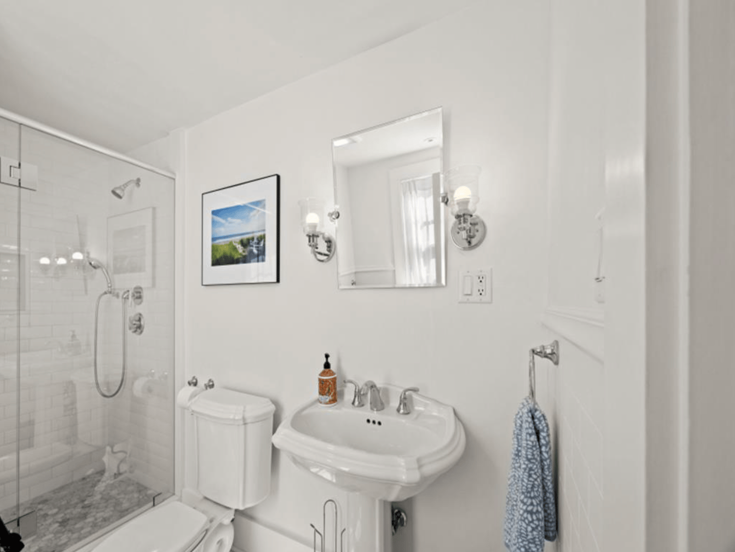 10 Shurtleffs Way
