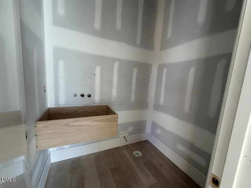 5856 Carriage Gate Dr