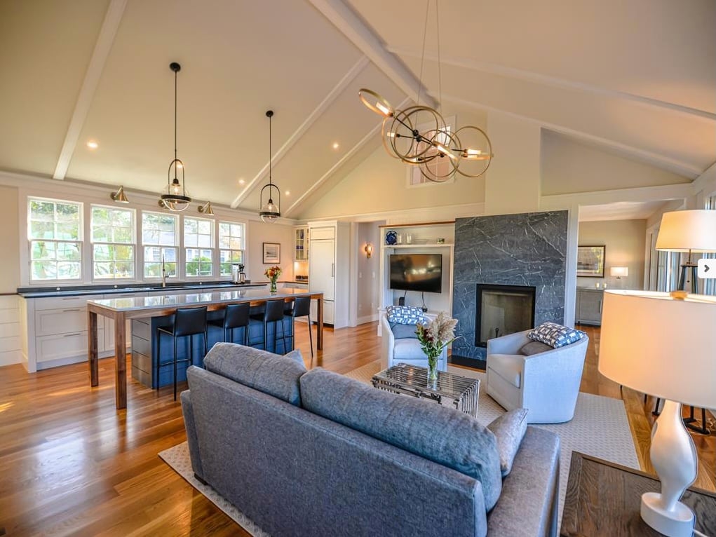 26 Hines Point