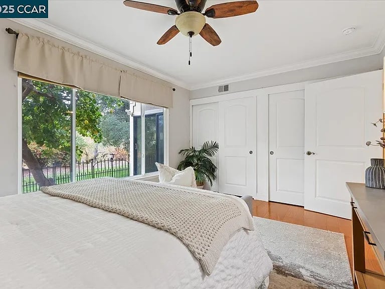 1857 Golden Rain Rd APT 2, Walnut Creek, CA 94595