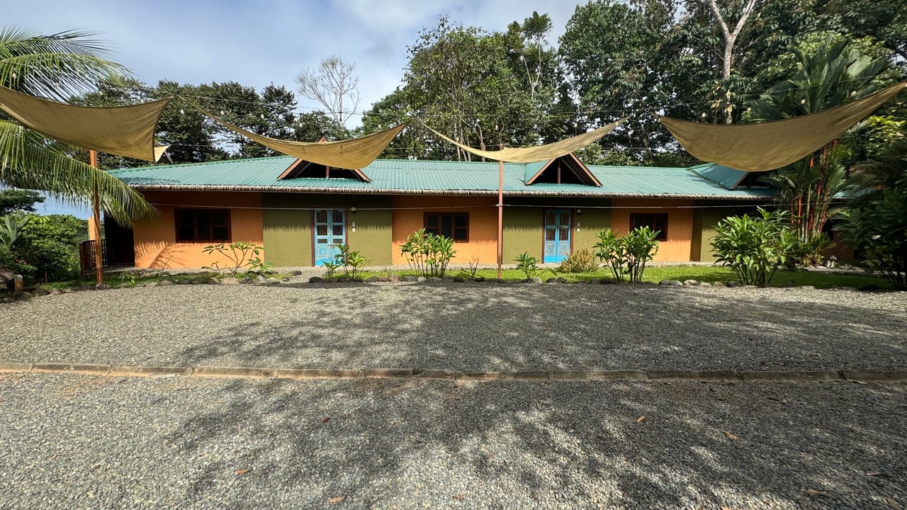 12 Room Hotel in Uvita with Ocean View Expansion Land