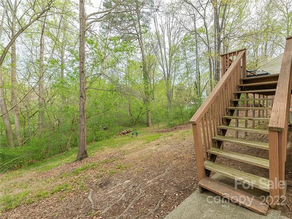 9121 Nathaniel Russell Ln