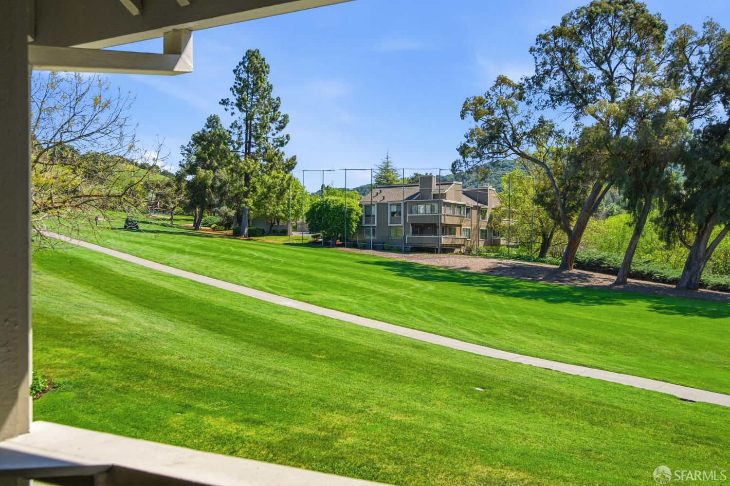 3136 Rossmoor Parkway #5