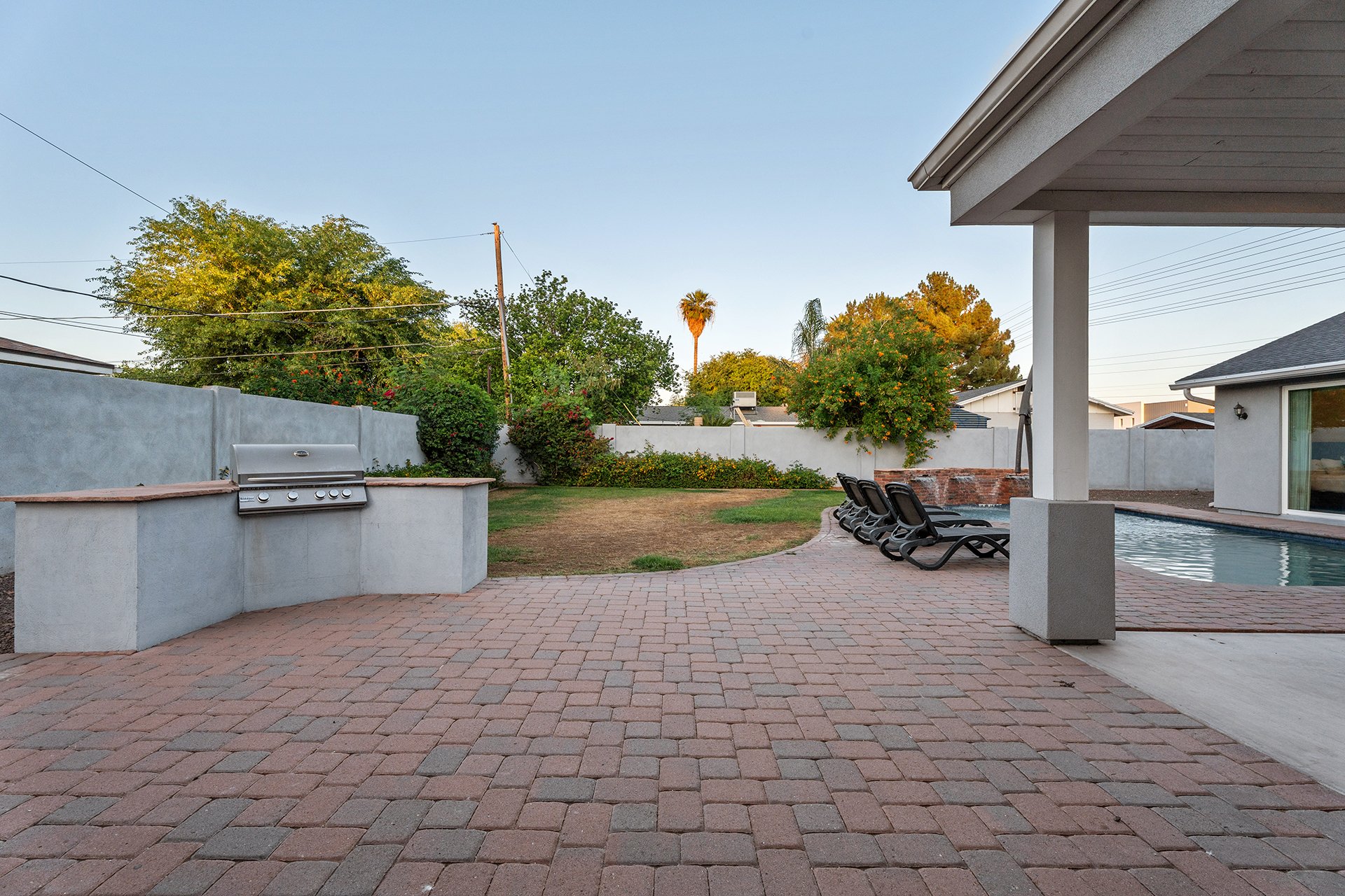 3401 N 34TH Place