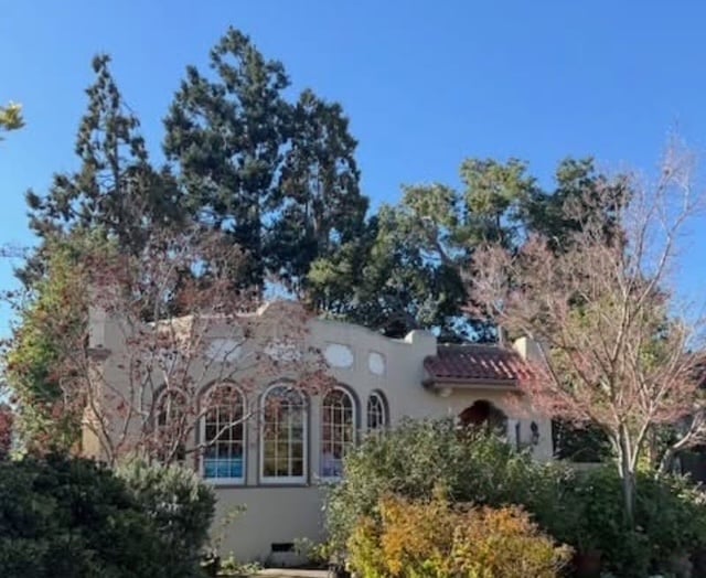 930 Rosewood Dr