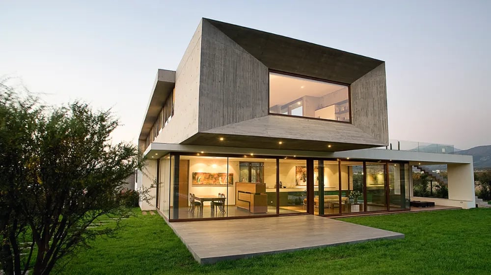 Luxury Real Estate Heads Into 2026 With Confidence