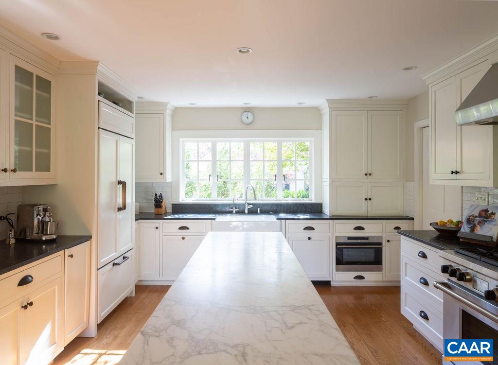 1306 Rugby Rd
